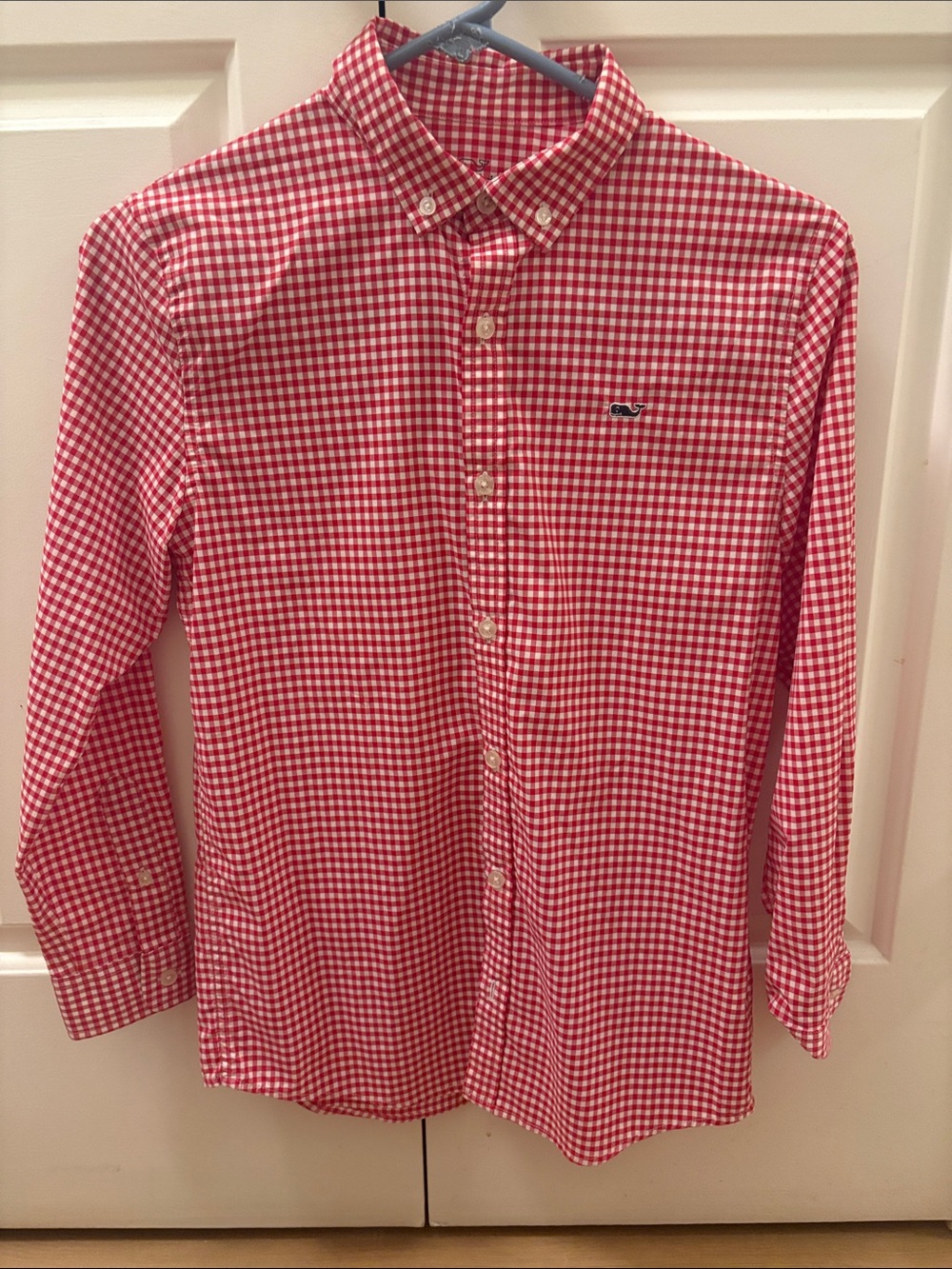 Boys Vineyard Vines Red Checkered button down in like new condition size M